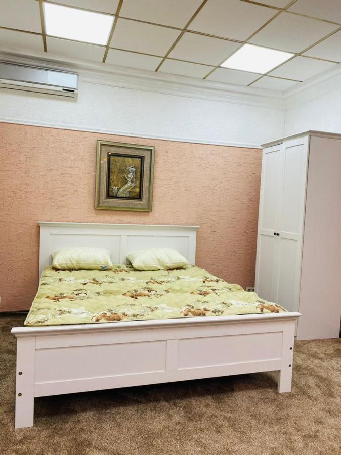Бульвар Эркиндик74 Bishkek Exterior photo